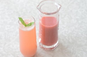 strawberry rhubard bellini with basil